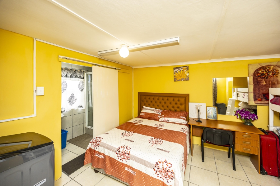 4 Bedroom Property for Sale in Cambridge Eastern Cape